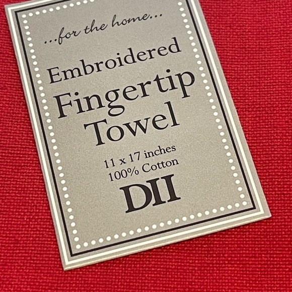 Christmas Embroidered FingerTip Snowman Towels Red  Lot of (8) - Sz 11x17 - NWT - Picture 4 of 5